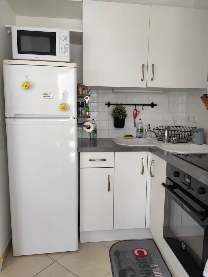 T2 Paisible Centre Et 10mn Des Plages. Parking - Cavalaire-sur-Mer