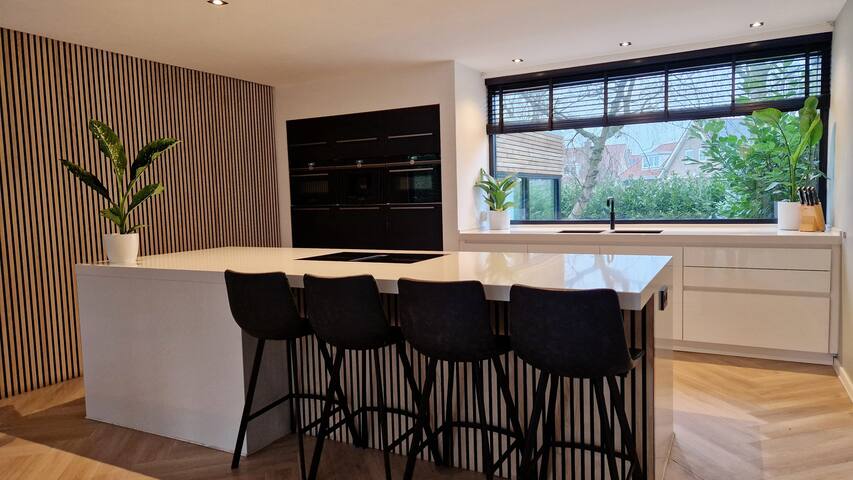 Elegante luxe villa voor families & vrienden gallery image 5