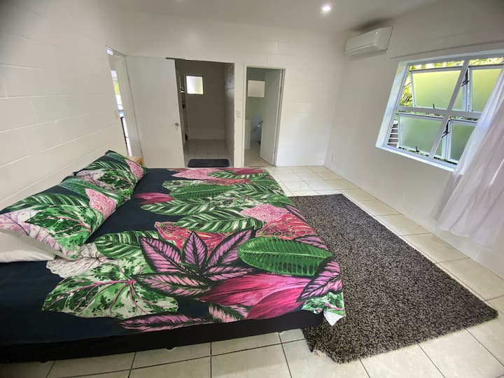 საძინებელი 1