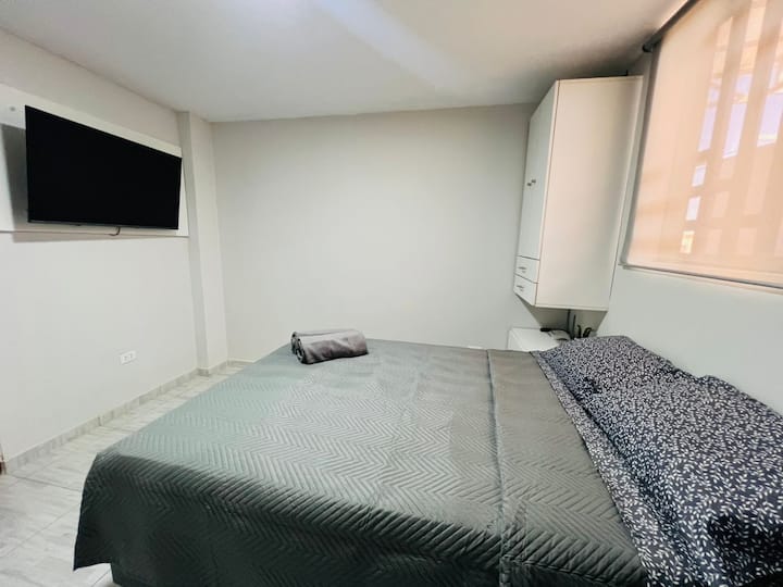 Habitación Independiente Trujillo - Cerca De Upao - Trujillo, Peru