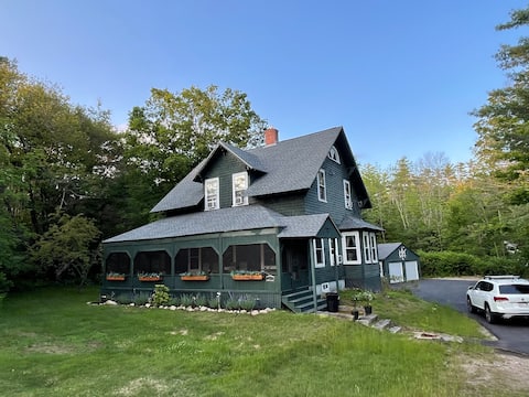 Family Friendly 9 bedroom house