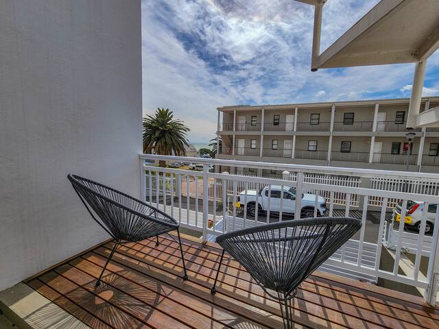 Breakaway Gordon’s Bay gallery image 4