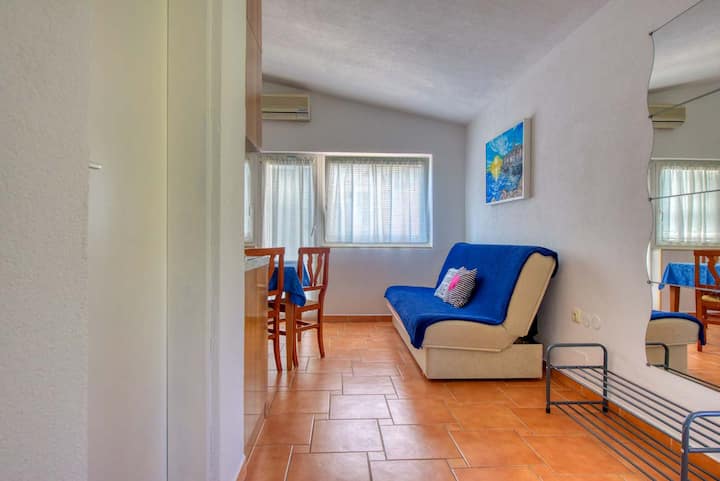 Detached House Lela 4* In A Quiet Location - Rovinj