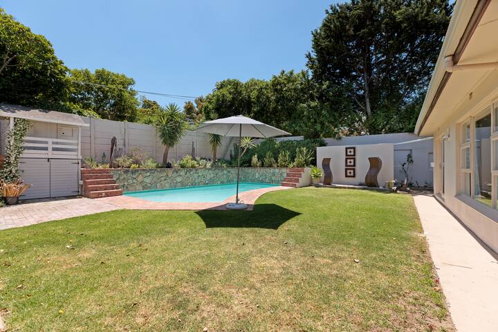 Sea views at Villa Oleander gallery image 2