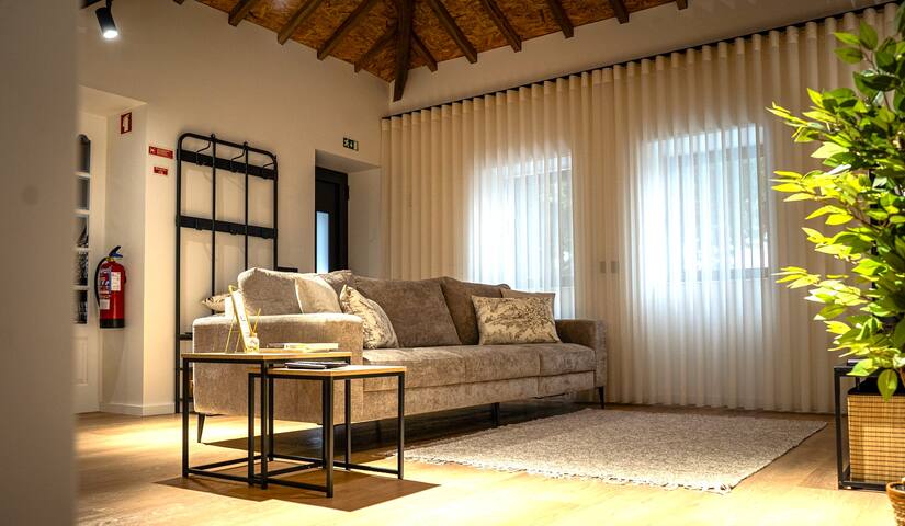 Casa do Largo Laúndos gallery image 4