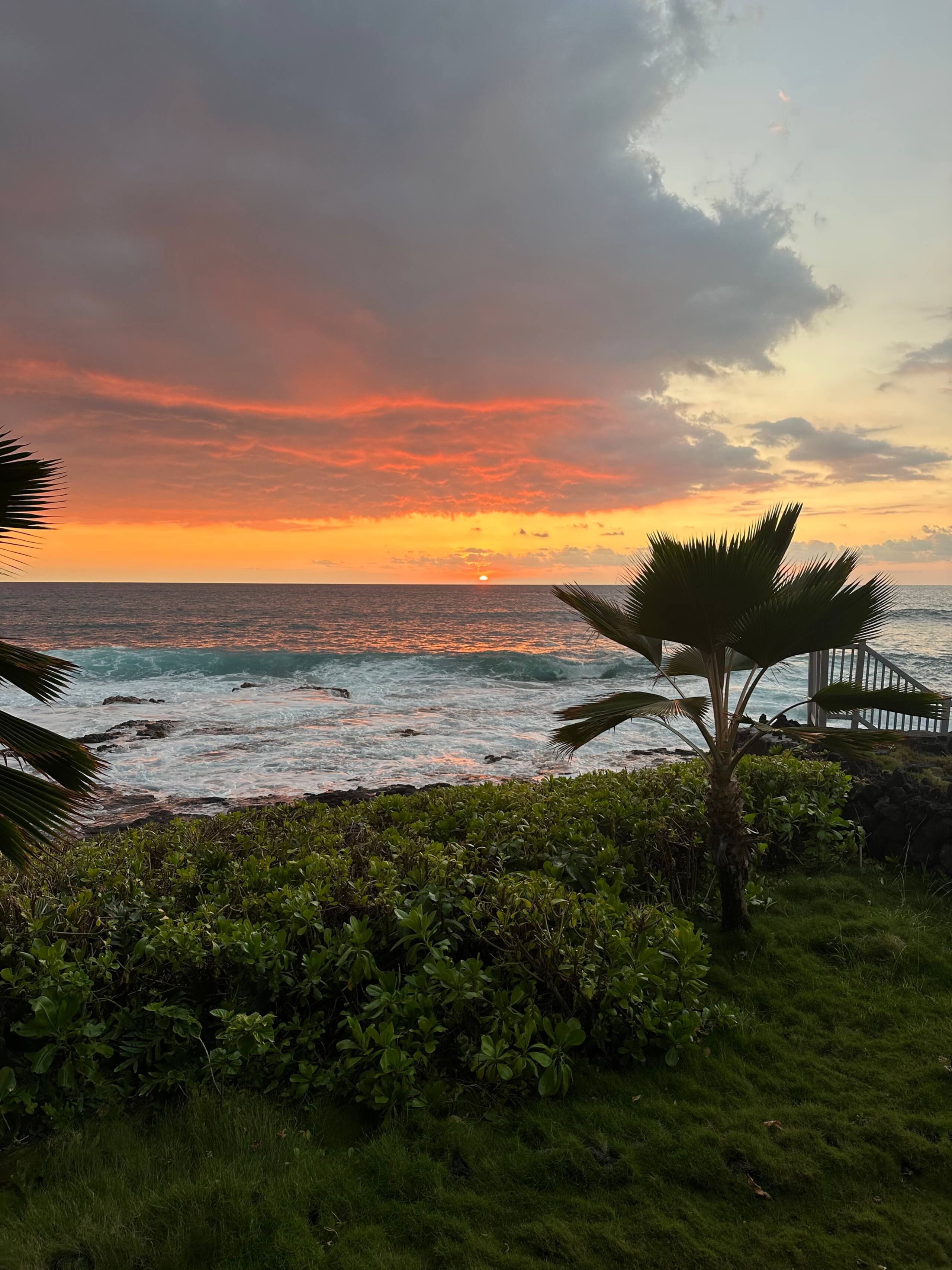 Beautiful Modern Ocean Front Condo - Image 38