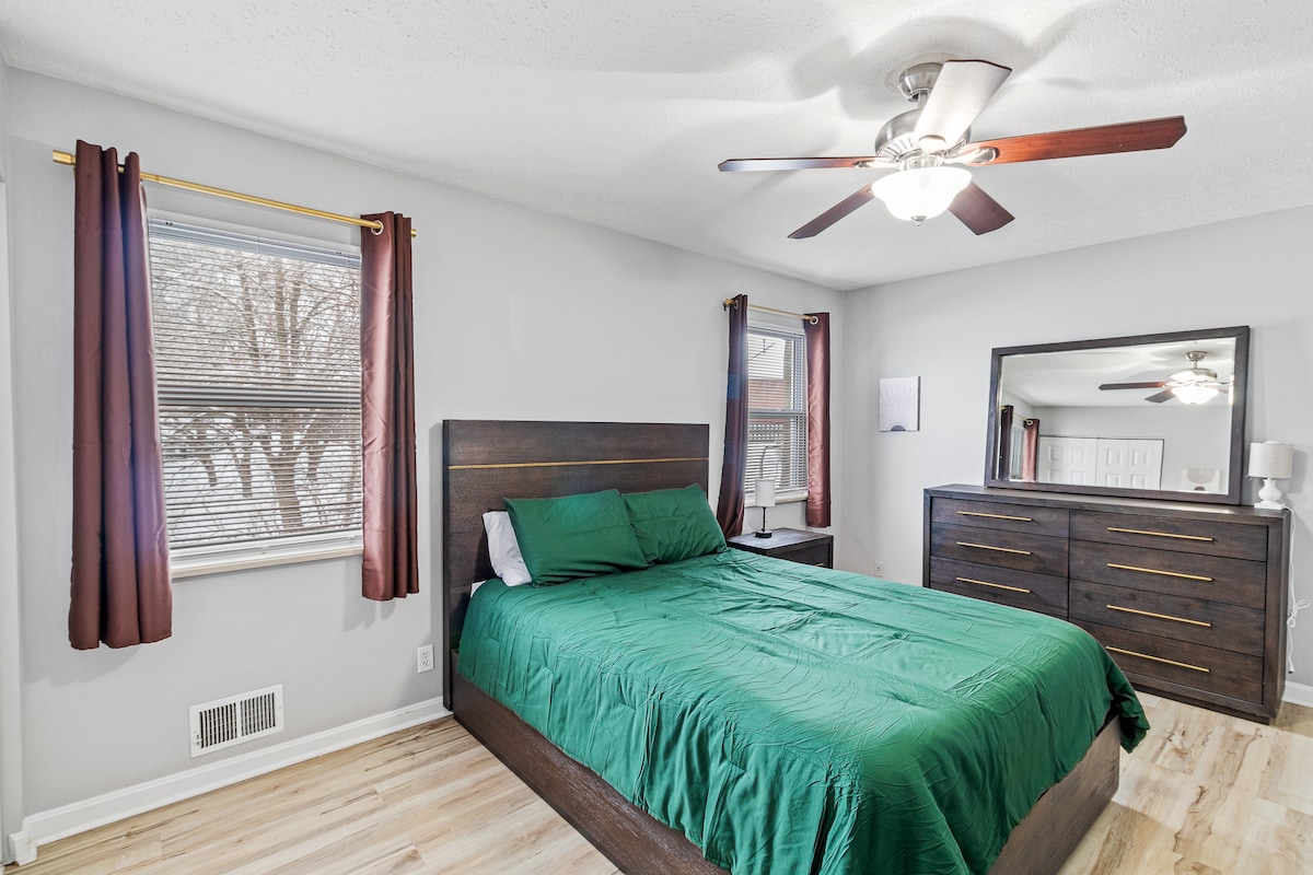 საძინებელი 1