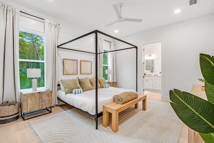 Primary suite. King sized bed.