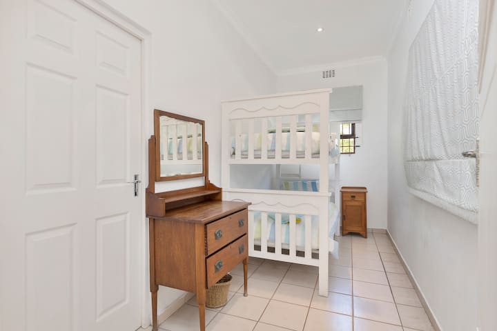 საძინებელი 5