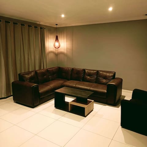 Capetown Adilo Guest House