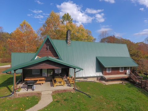 The Chalet | Located In Hocking Hills Ohio