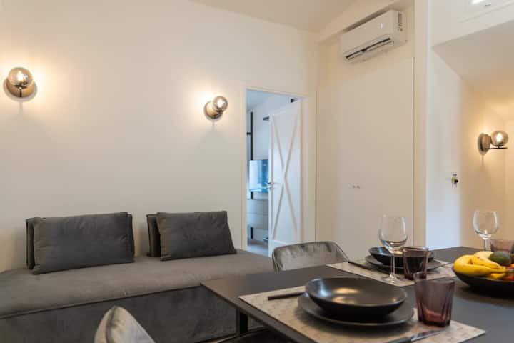 Guesthost - Stylish Flat In Historic Ortigia - Syrakus