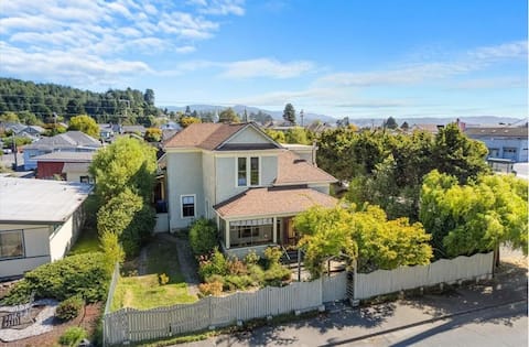 Historic Charm-4 bd in Fortuna