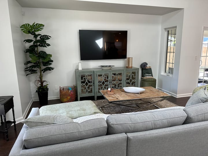 Beyond Cute Mp Cottage - Mount Pleasant, SC