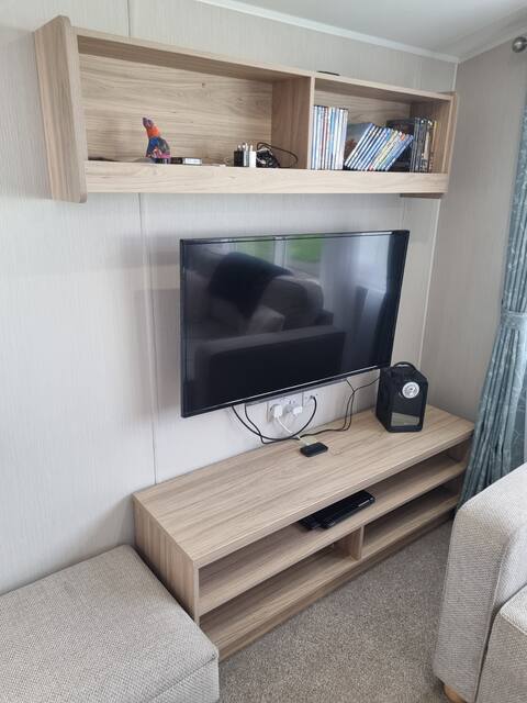 Top Airbnb: 4/6 berth Caravan sea view in Middleton