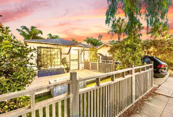 Sunny San Diego Hideaway gallery image 5