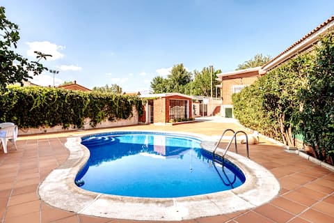 Ines's house./Chalet in Alcala de Henares