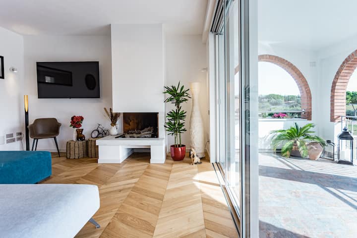 Villa Con Piscina Riscaldata - Cagliari
