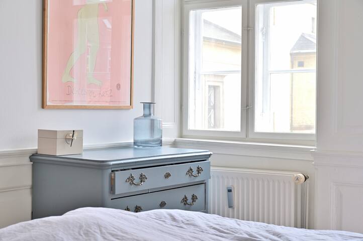 Stor og lys herskabslejlighed gallery image 3