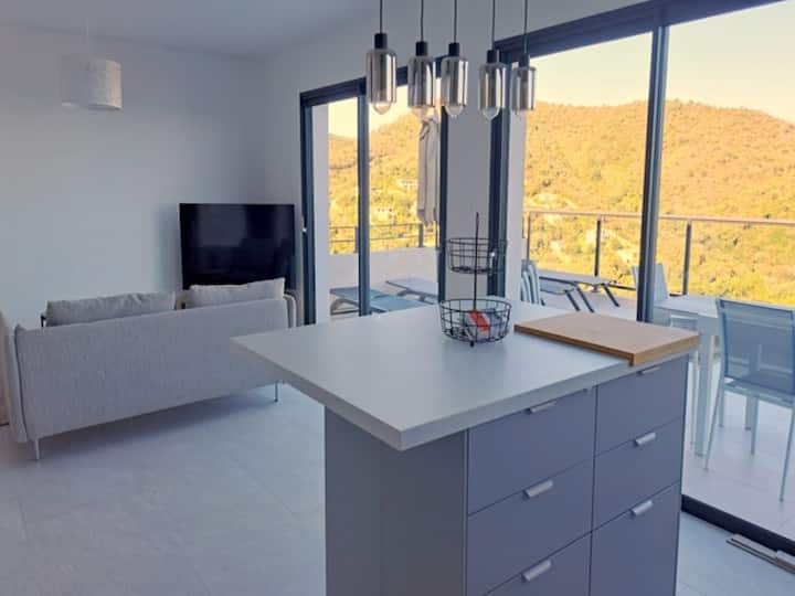 Villa Piscine Privée, Vue Mer, Plage 800 M à Tarco - Corse-du-Sud