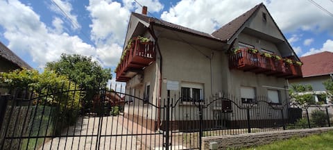 Timbi Private accommodation ground floor