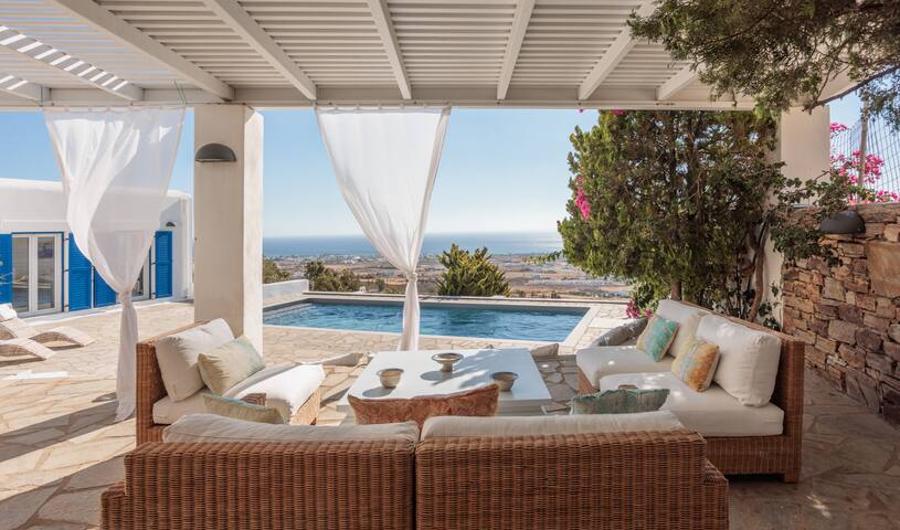 Casa Luna gallery image 5