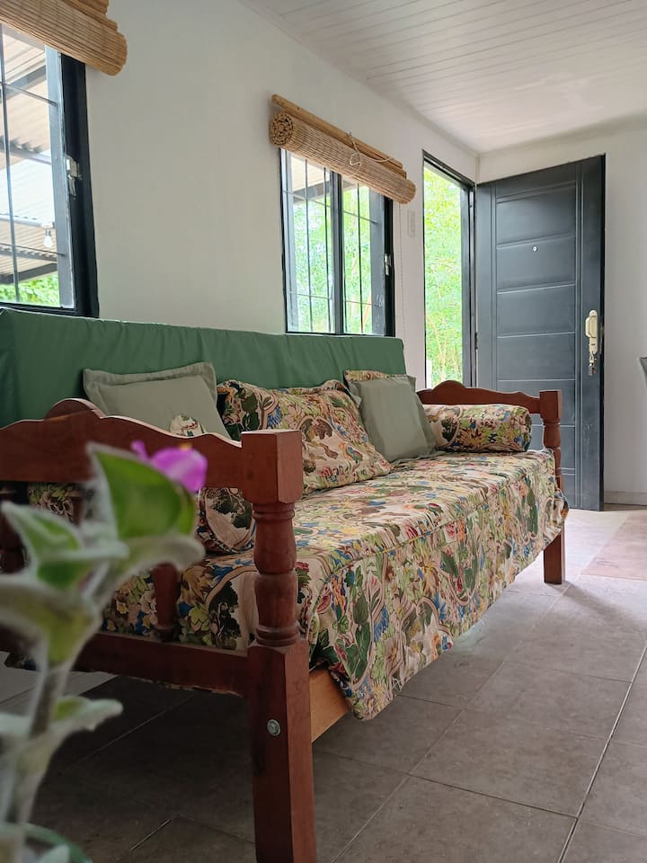 მისაღები ოთახი