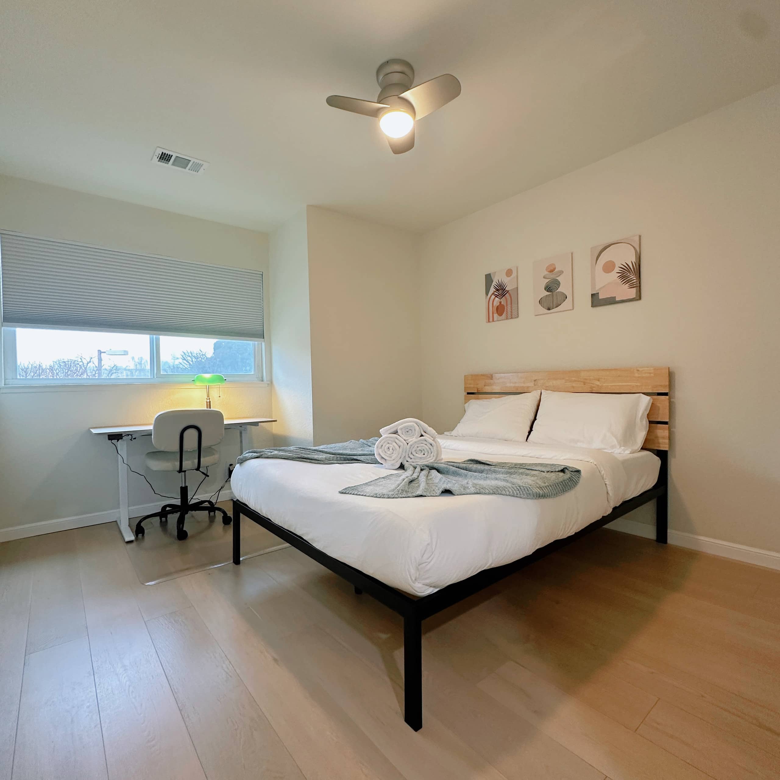 Luxury Silicon Valley Home with Digital Piano - Photo 32