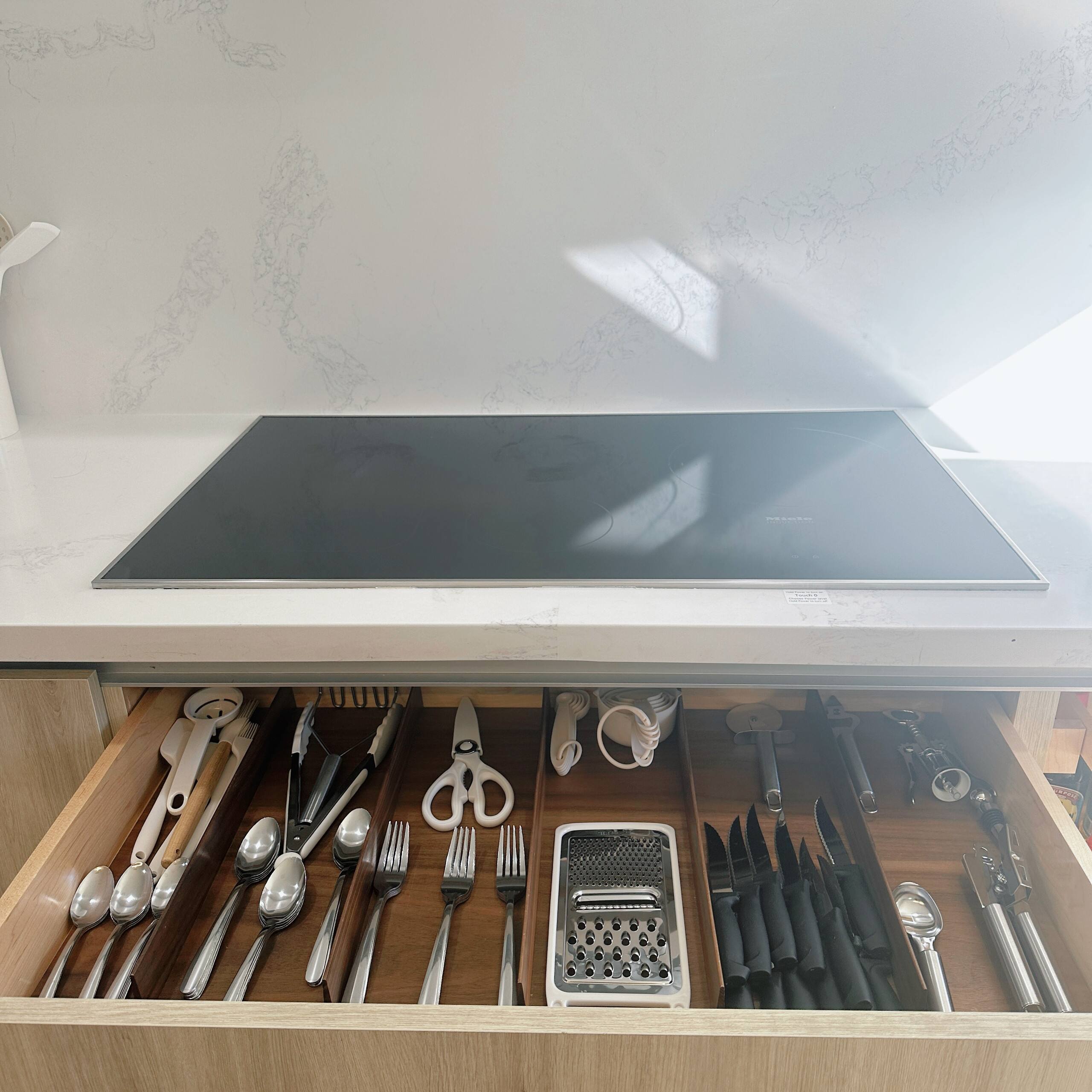 Luxury Silicon Valley Home with Digital Piano - Photo 15