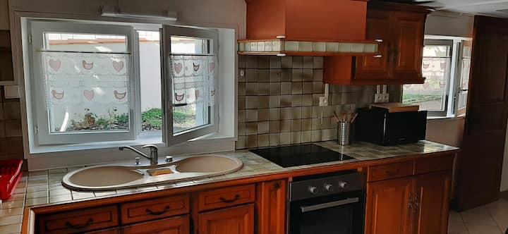 Logement Abricotier Plain-pied 1 Km Thermes - Jonzac