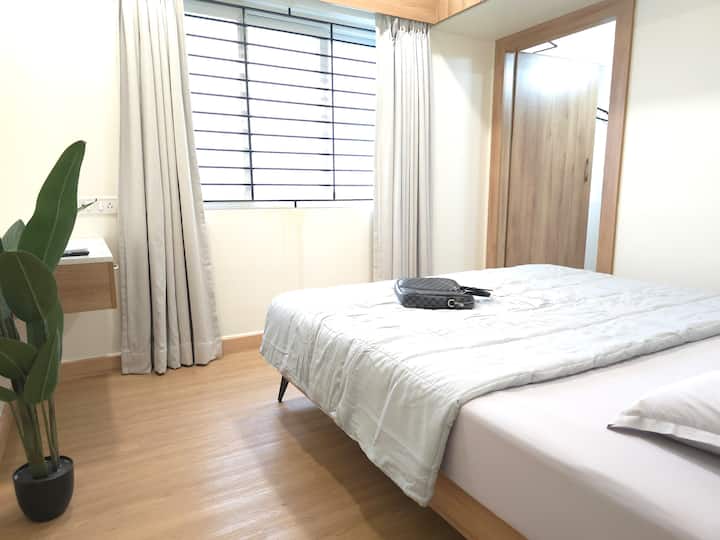 Schlafzimmer 2