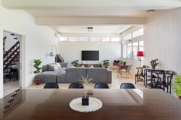 Retro Bungalow Damansara Heights - Kuala Lumpur