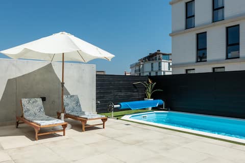 Lina Beach Villa by Home Sweet Home Aveiro