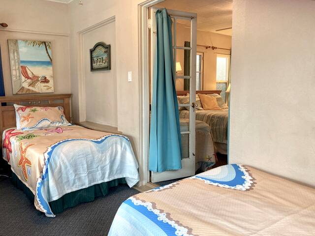 Big Blue House- Steps from the Beach gallery image 4