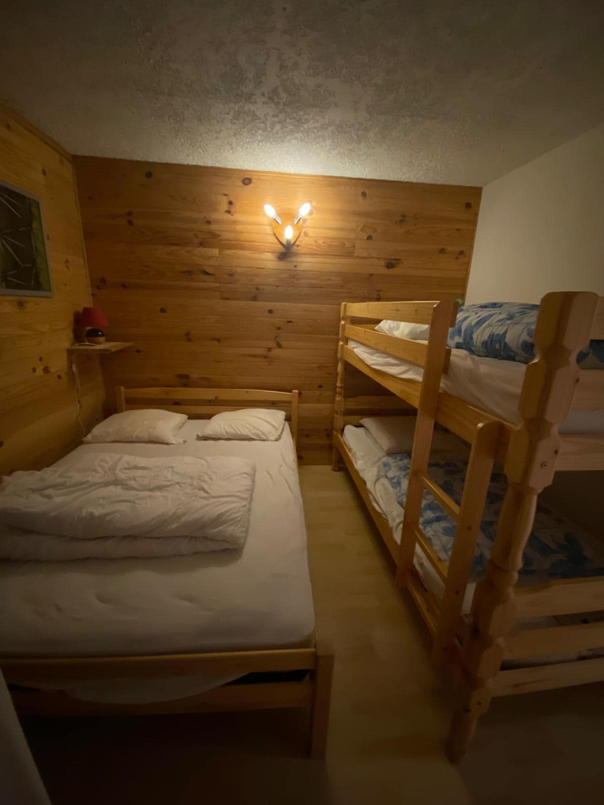 غرفة النوم 2