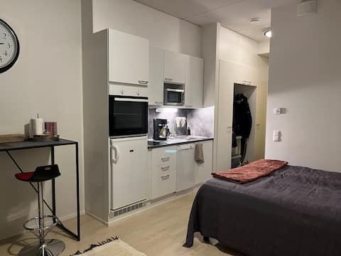 Quiet home in center + Wifi, parking, balcony