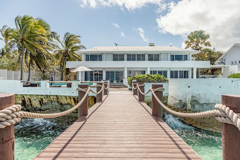 Exclusive Ocean Villa