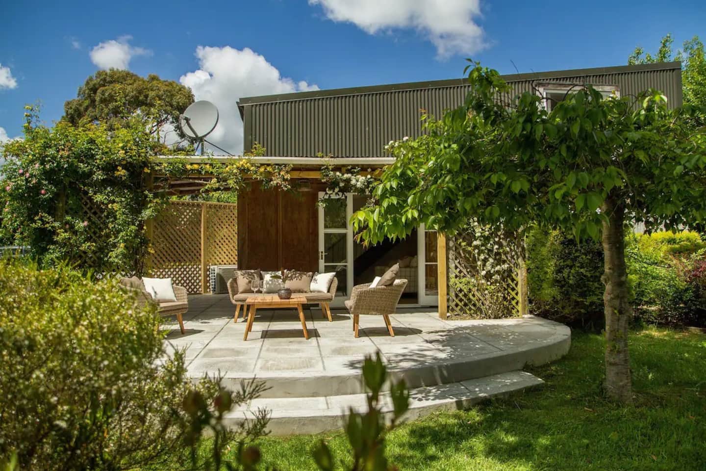 Summer Cottage 1