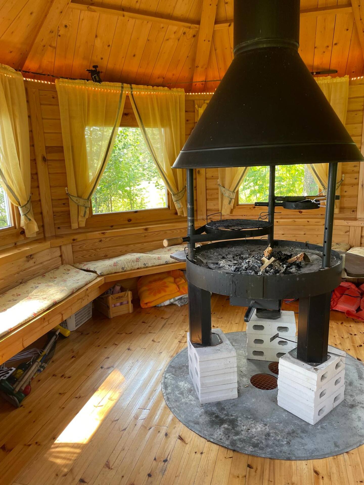 Aitta Järven Rannalla 5