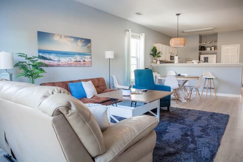 Popular Airbnb listing: 3BR Upgraded | Ground-Floor | Golf |Family Getaway in Sunset Beach