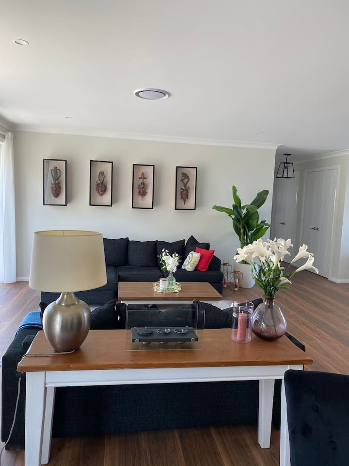 Weekender Estate | Heated Pool & Hot Tub - Paterson