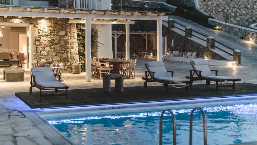 Villa Hermes/Olivine gallery image 2