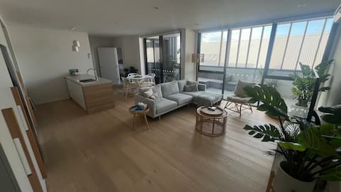 Successful Airbnb property: ArmsReach Luxury Coastal Getaway in Barwon Heads