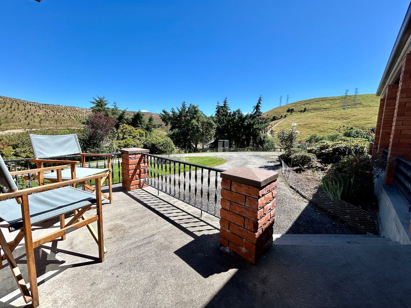 Castle Dent Private Guest Suite Inc Breakfast. 2