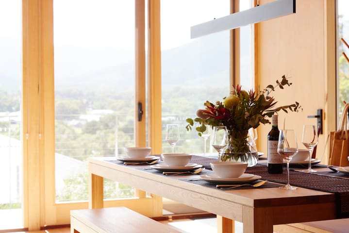 Jacquina- Healesvillas gallery image 2