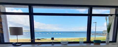 Beach house with sea view