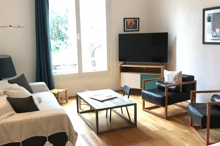 Duplex Familial à Périer Avec Jardin Et Piscine - Marseille