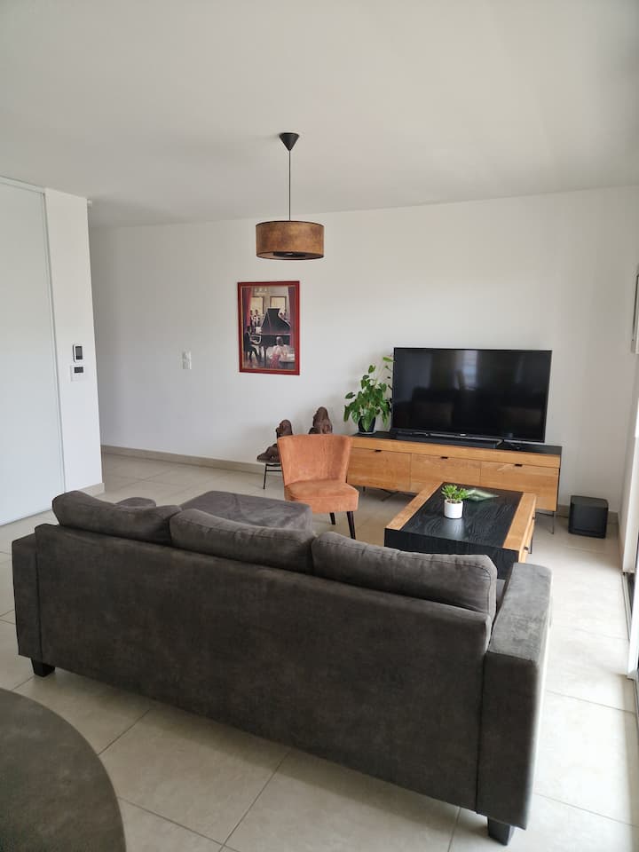 Bel Appartement Lumineux Proche De La Plage - Mèze