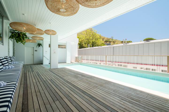 The Quarry Estate Penthouse 1 gallery image 2