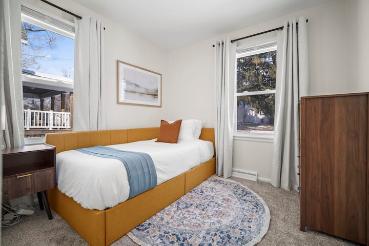 غرفة النوم 2